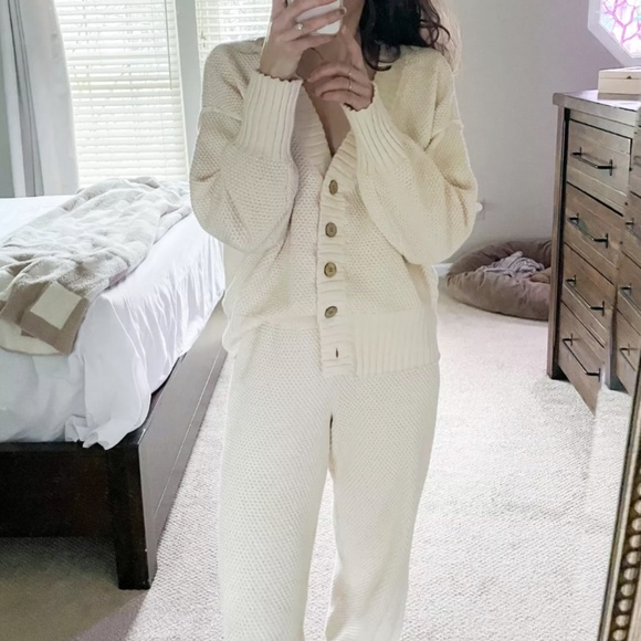 BEST Free People Hailee Cardi Set - Powder Sand - Picture 3 of 10